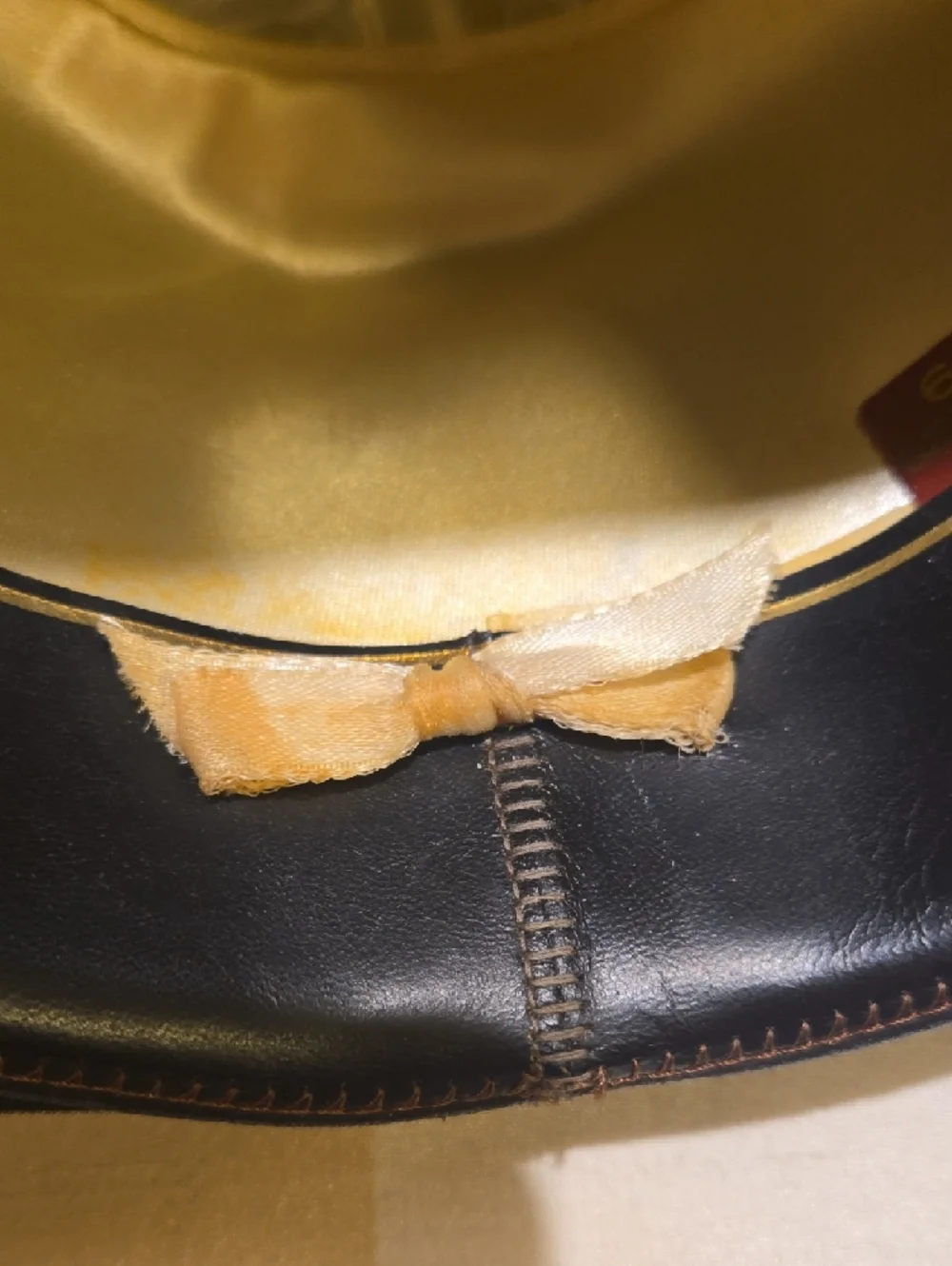 Men's Black Felt Bowler Hat with Ribbon Band - Picture 8 of 13